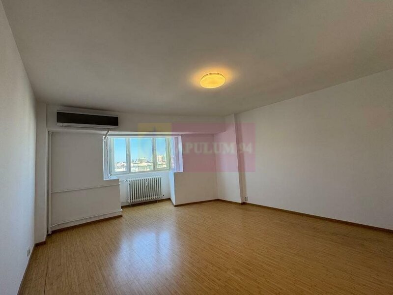 Vanzare apartament de 3 camere in zona Piata Alba Iulia